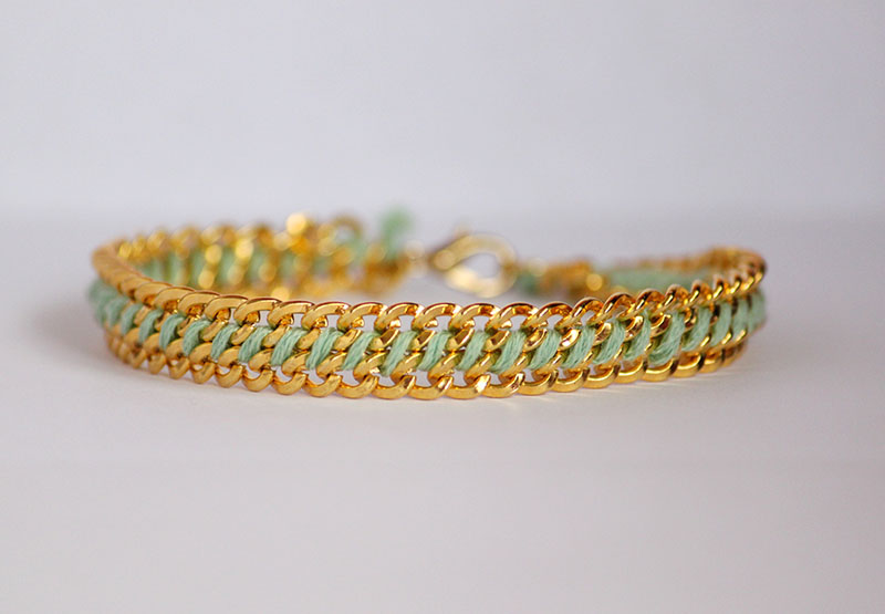 How to Make Neon String Bracelet - DIY & Crafts - Handimania