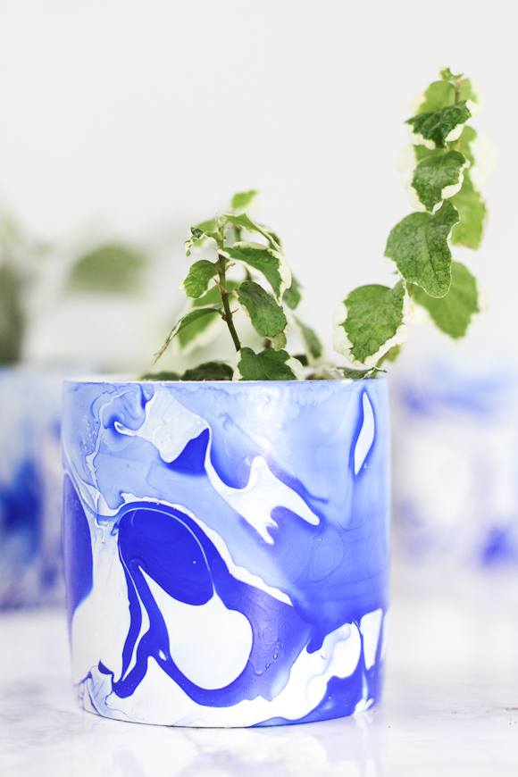 DIY-Indigo-Marbled-Mini-Planter